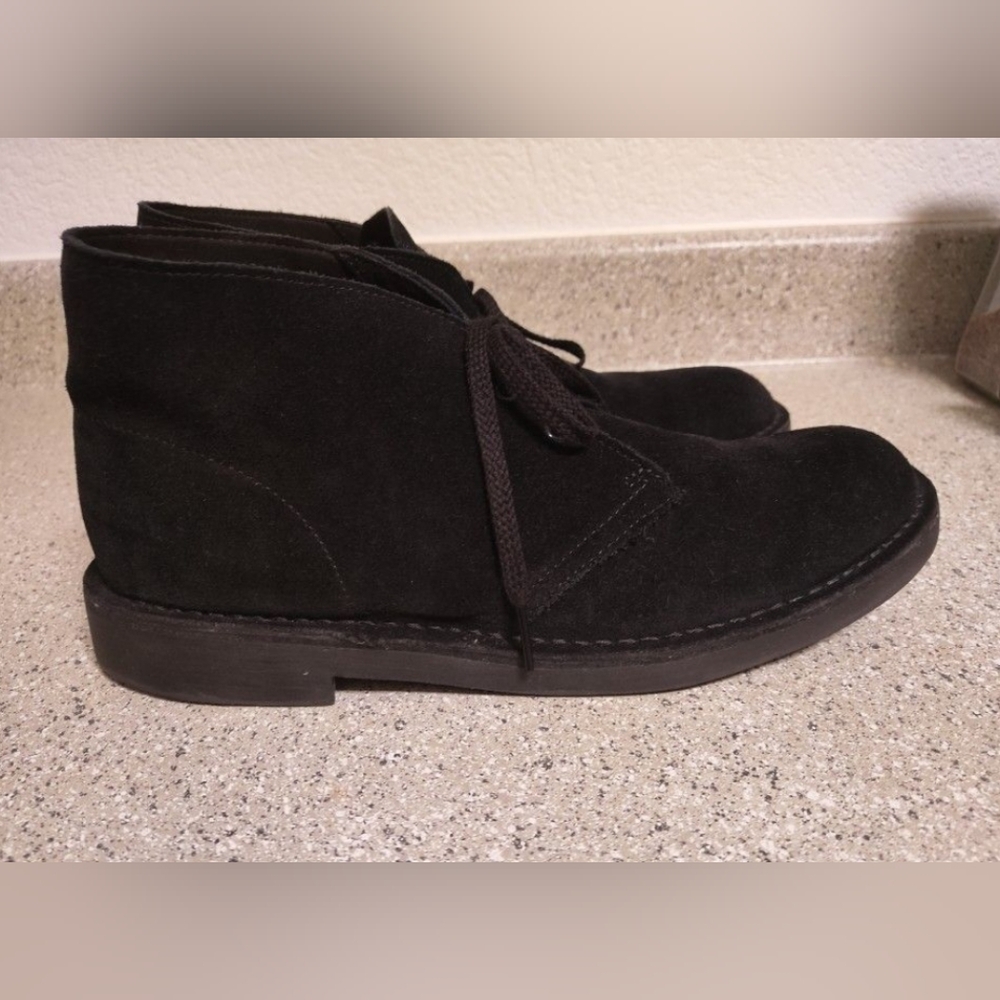 Clark's Suede shoes